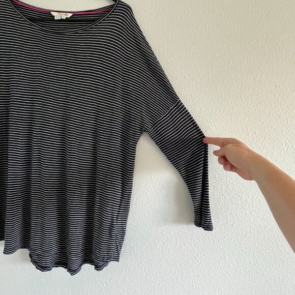 Boden Long Sleeve Super Soft Jersey Knit Top Blue White Stripe Size 12 - Picture 2 of 6